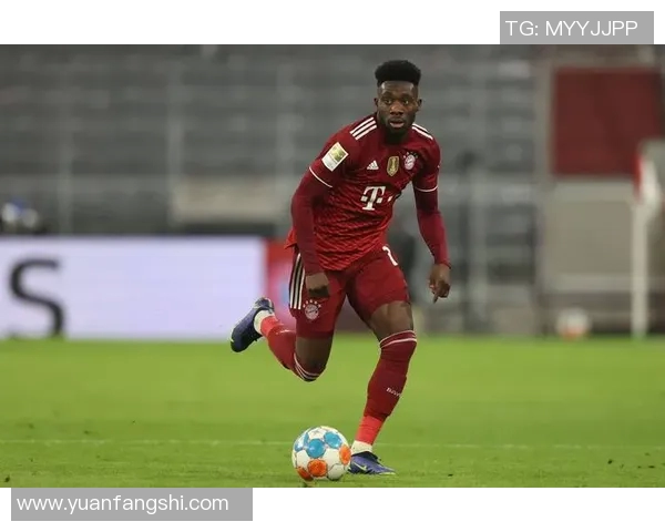 全球足球界的明星球员盘点及其成就分析