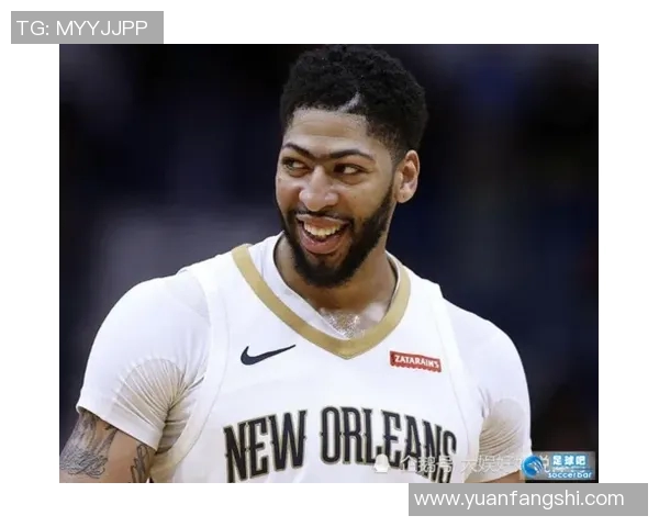 足球明星戴维斯的辉煌职业生涯与成就简介